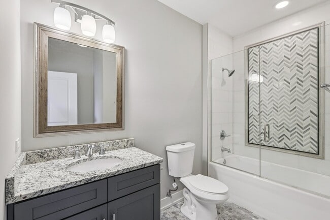 Building Photo - 3516 W Hirsch St