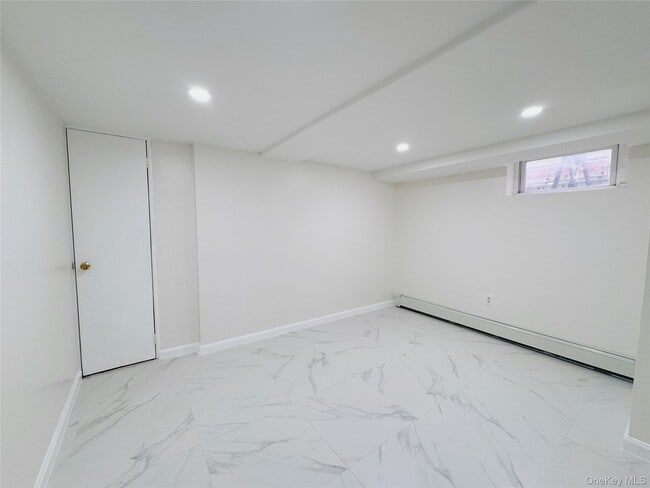 Building Photo - 117-01 14th Ave