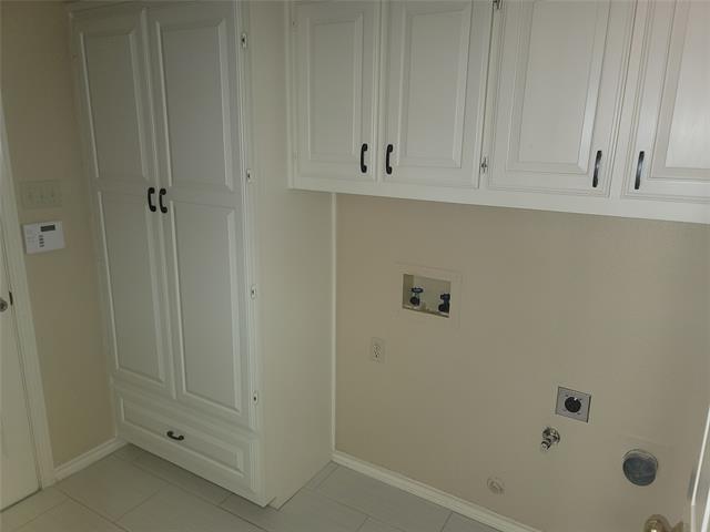 Building Photo - 5719 Encore Dr