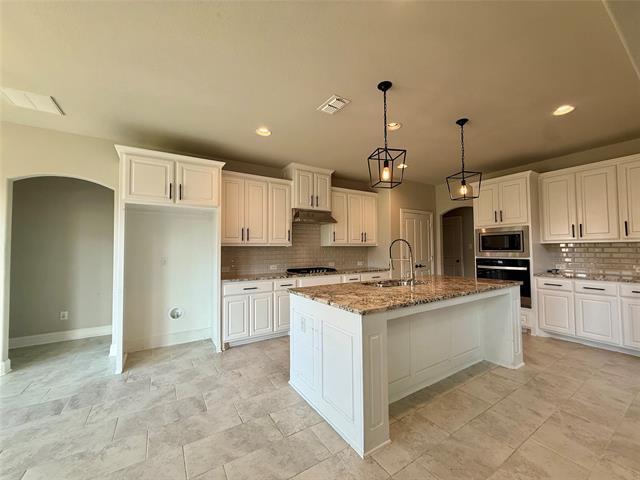 Building Photo - 509 Lomax Ln