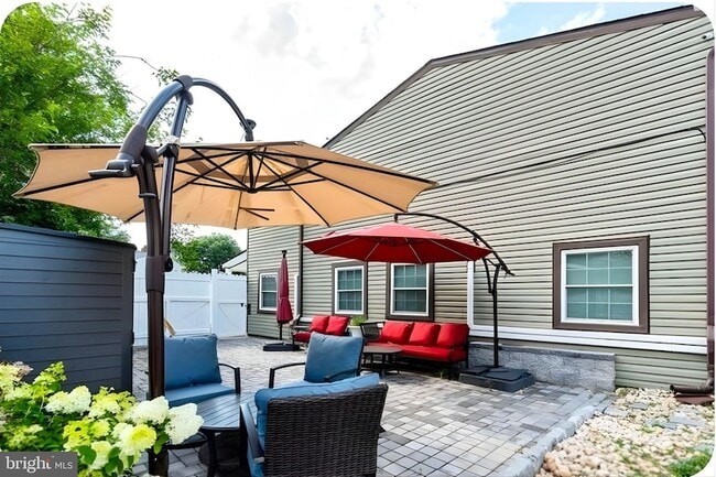 Building Photo - 79 Gridiron Rd