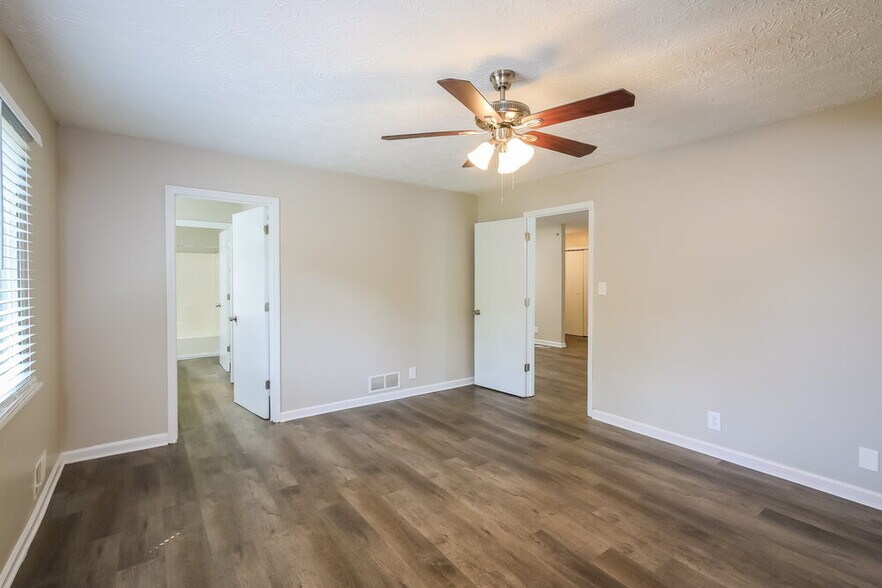 Building Photo - 5069 Great Meadows Rd