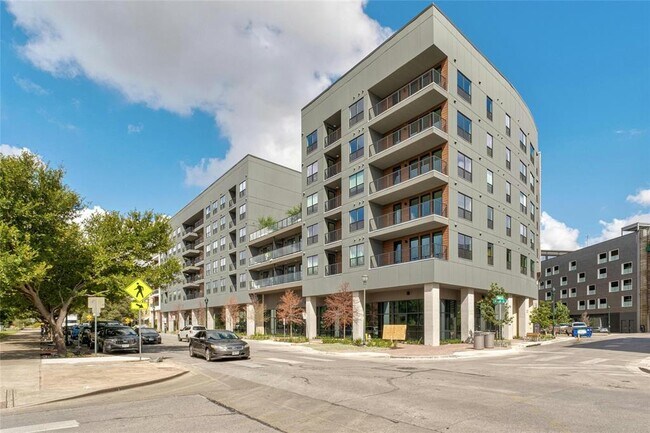 Building Photo - 1701 Simond Ave Ave