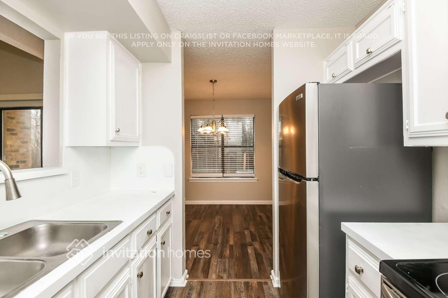 Building Photo - 422 Dawn Dr