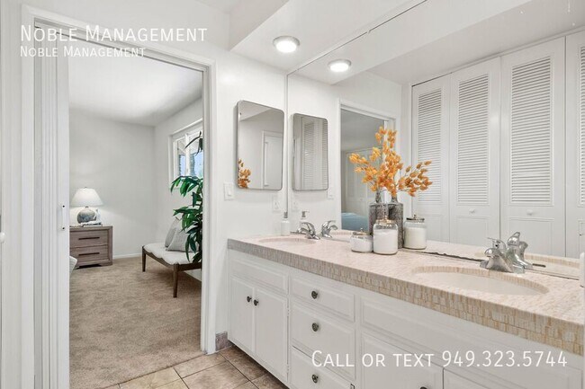 Building Photo - 700 S Yorba St