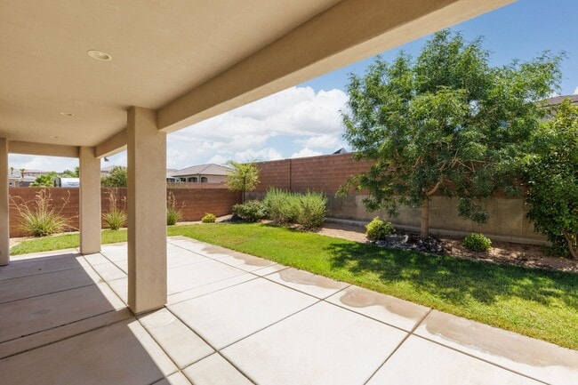 Building Photo - 3204 E 2840 S