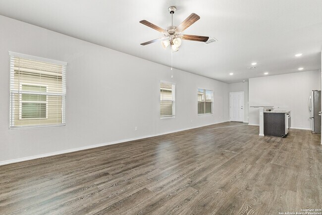 Building Photo - 14631 Stirrup Trce
