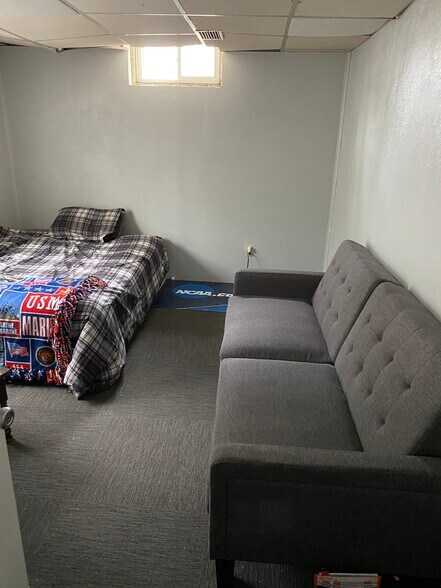 2 bedroom - 609 S Lucas St