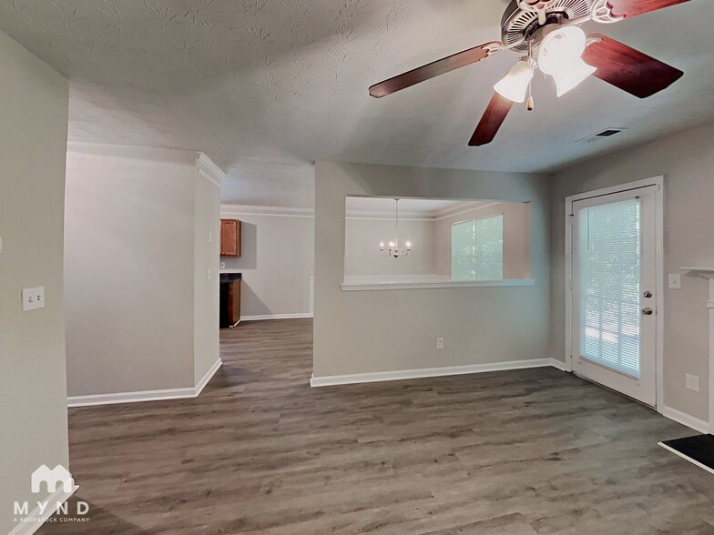 Building Photo - 2429 Wood Bend Ln