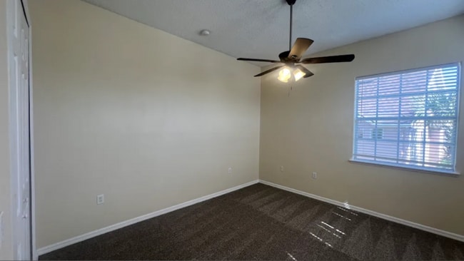 Building Photo - 581 Herring Gull Ct