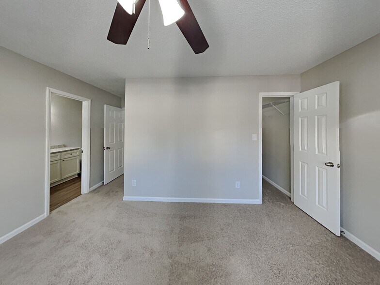 Building Photo - 3617 Abercromby Dr