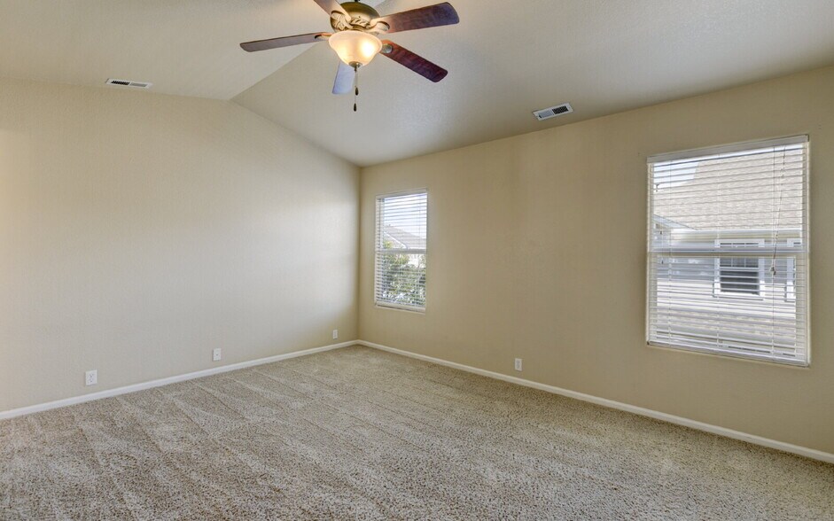 Building Photo - 2850 Tumblewood Grove