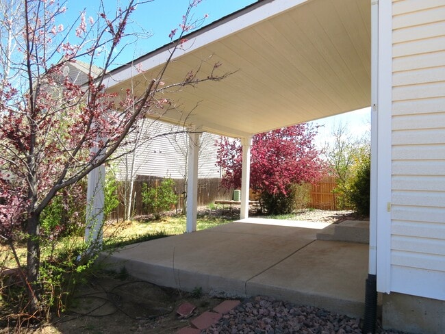 Building Photo - 5671 Ansel Dr