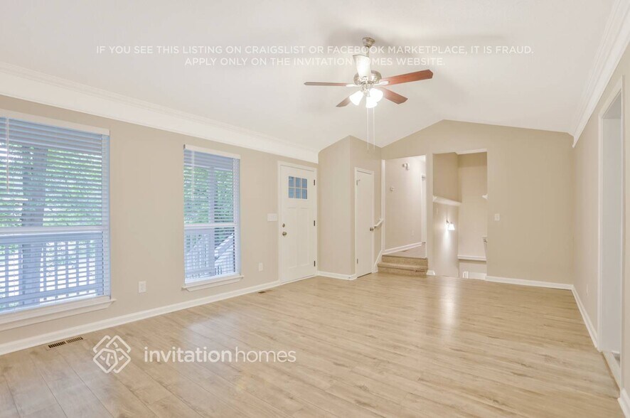 Building Photo - 5757 Plantation Ct