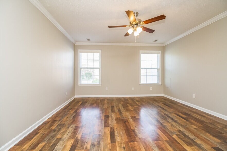Building Photo - 406 Indian Park Dr