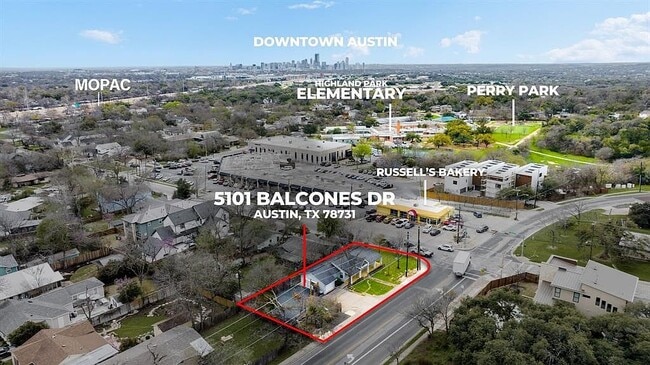 Building Photo - 5101 Balcones Dr