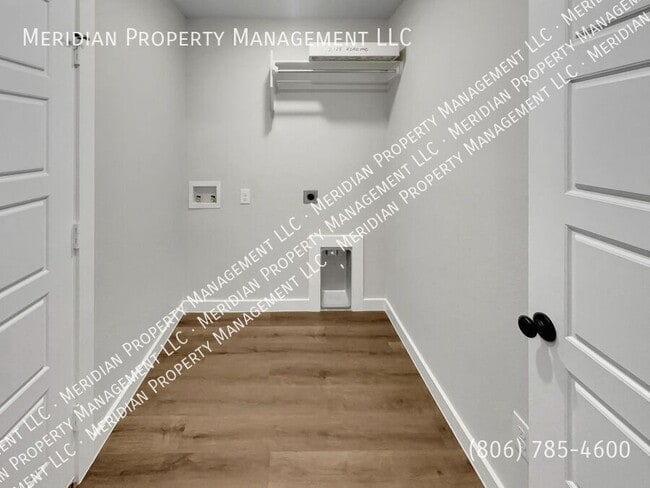 Building Photo - 2128 Kokomo-