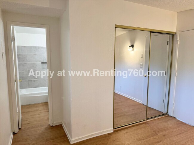 Building Photo - Pleasant 1 Bed 1 Bath!