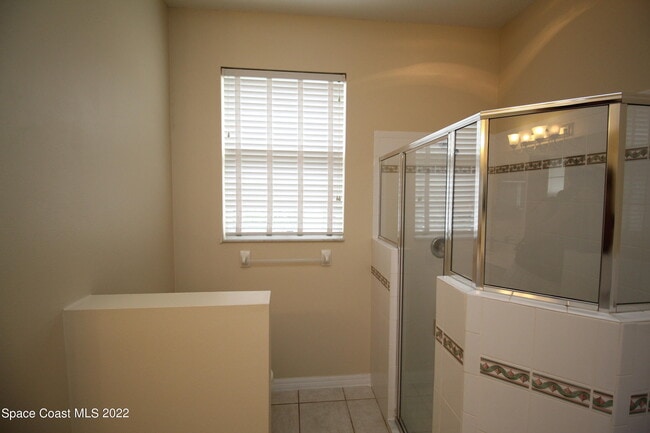 Building Photo - 4411 Portage Trail