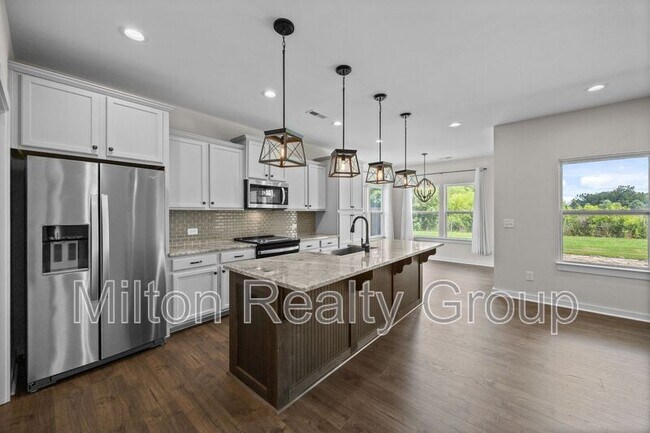 Building Photo - 217 Walker Grv Ln