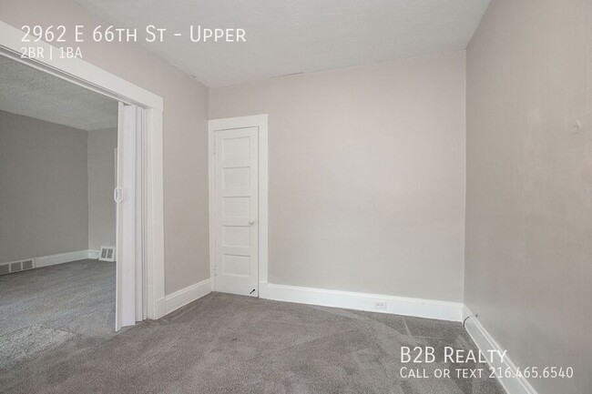 Building Photo - 2962 E 66th St