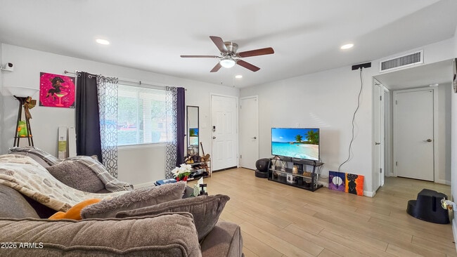 Building Photo - 8012 W Highland Ave