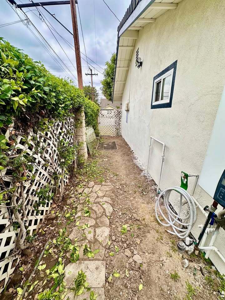 Building Photo - 15509 Denley St