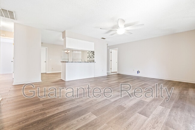 Building Photo - 1611 High Point Ct SW
