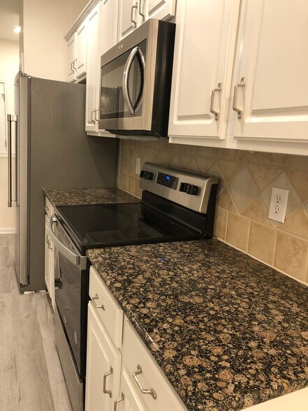 Building Photo - 11528 Costigan Ln