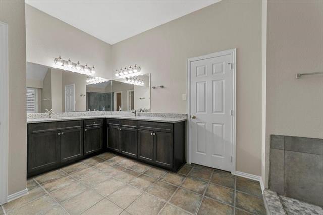 Building Photo - 1713 Grand Canyon Way