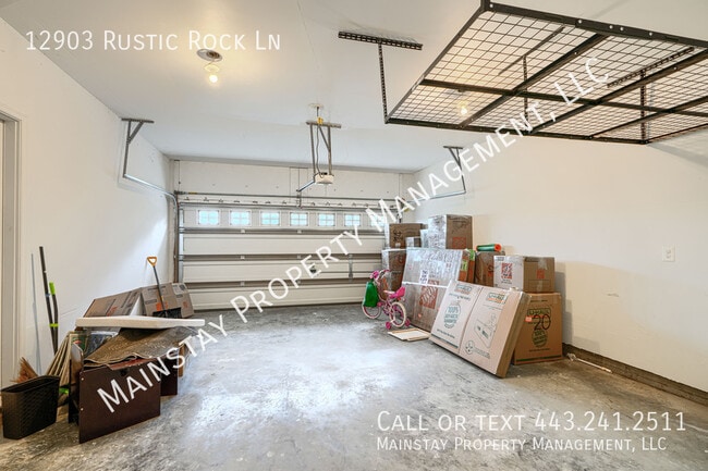 Building Photo - 12903 Rustic Rock Ln