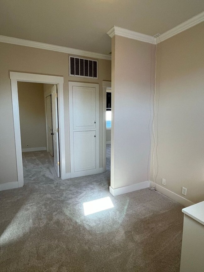 Building Photo - 2477 Switzerland Ln