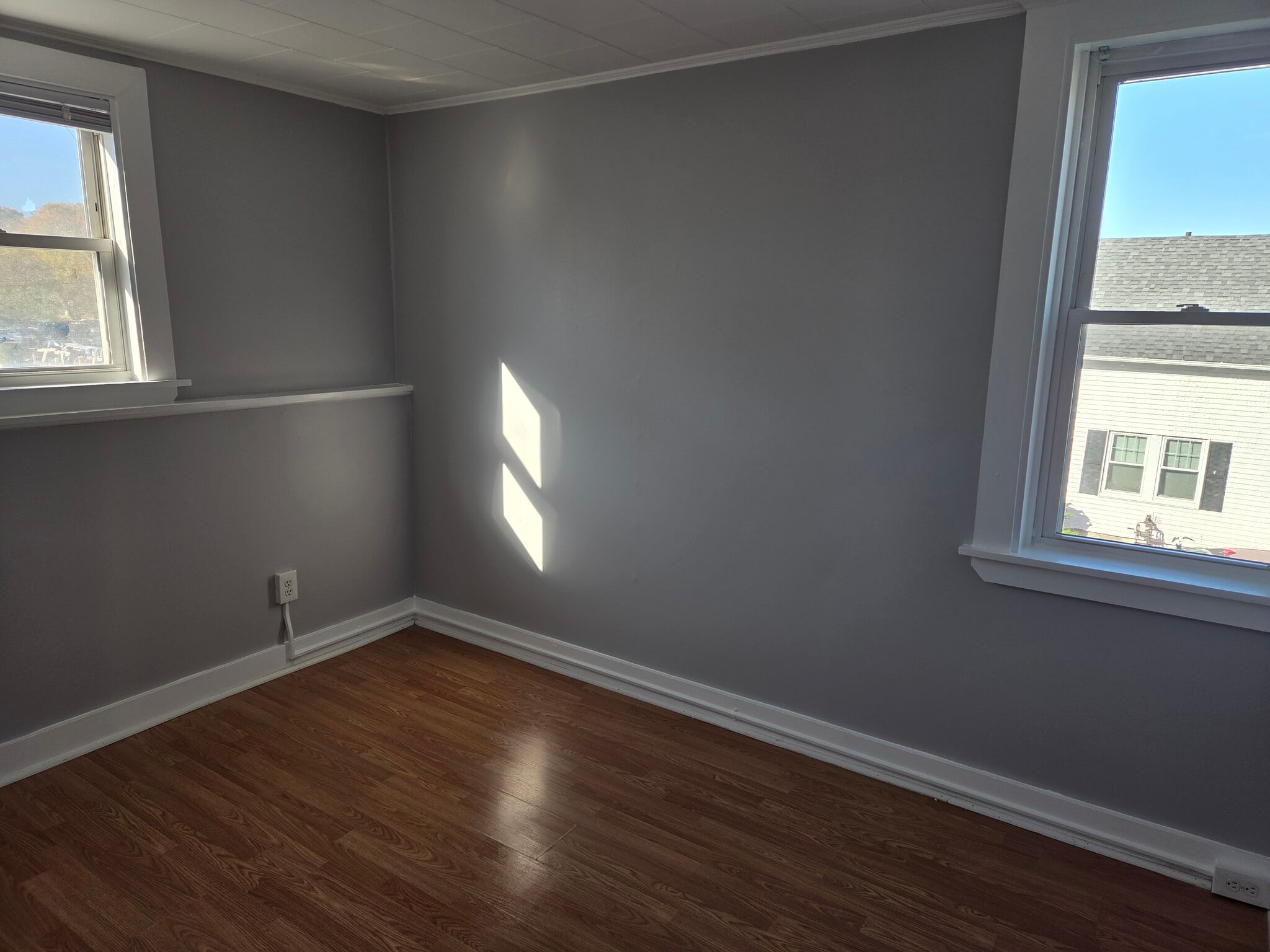 Building Photo - 44 Allen St