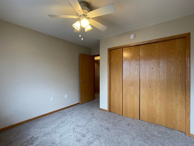 Building Photo - 6442 Urich Terrace