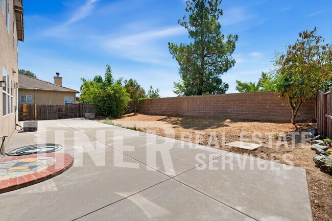 Building Photo - 8287 Lauffer Way
