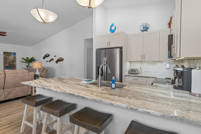 Building Photo - 4860 S Tromp Lp