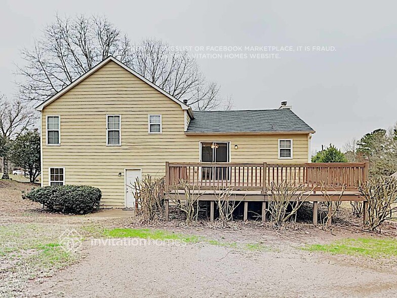 Building Photo - 3334 Country Creek Dr NW