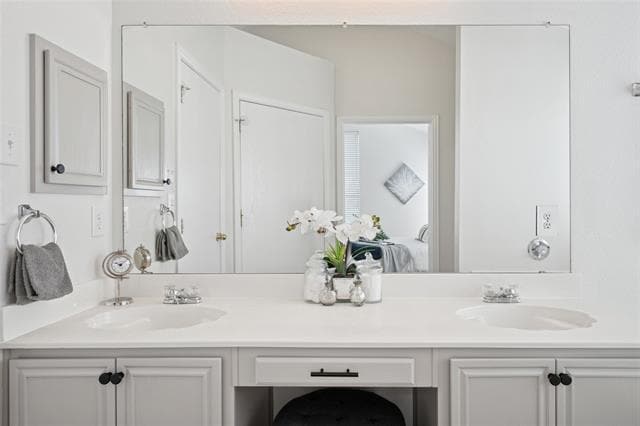 Building Photo - 521 Port Arthur Dr