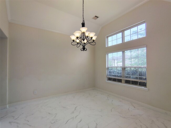 Building Photo - 10551 Paula Bluff Ln