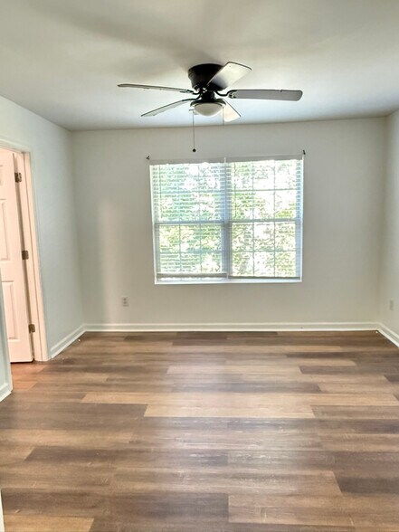 Building Photo - 1753 Fielding Way