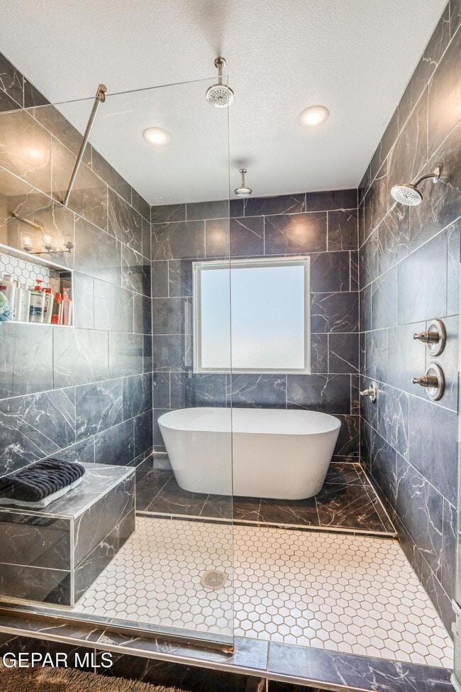 Building Photo - 2375 Enchanted Peaks