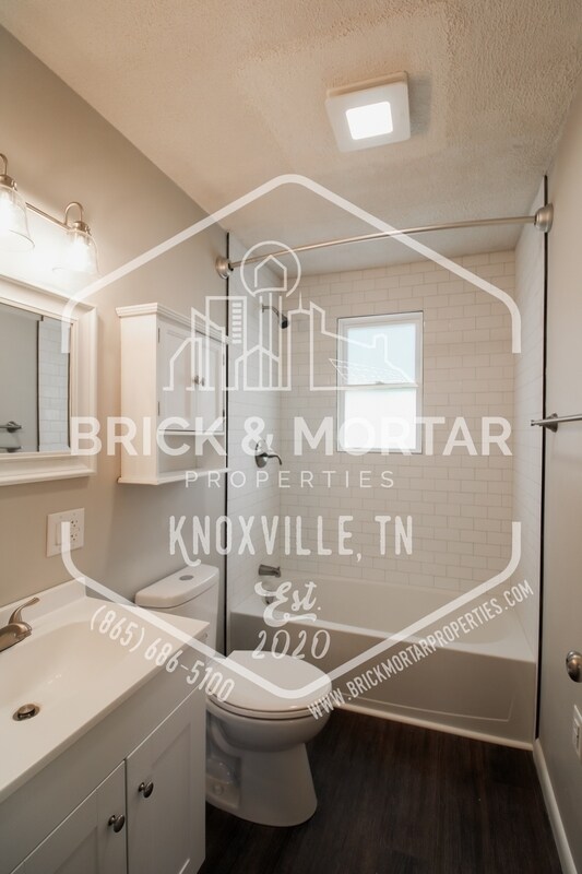 Building Photo - 500 Farragut Ave