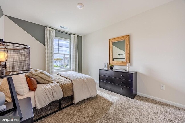 Building Photo - 171 Schyrock Dr