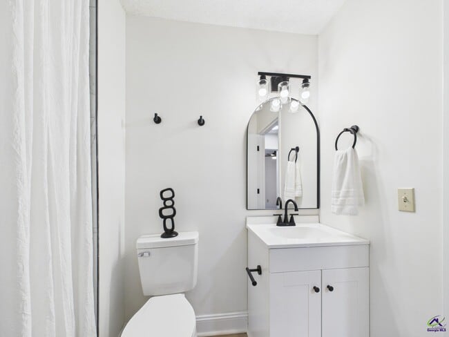 Building Photo - 4508 Bon Ayer Cir