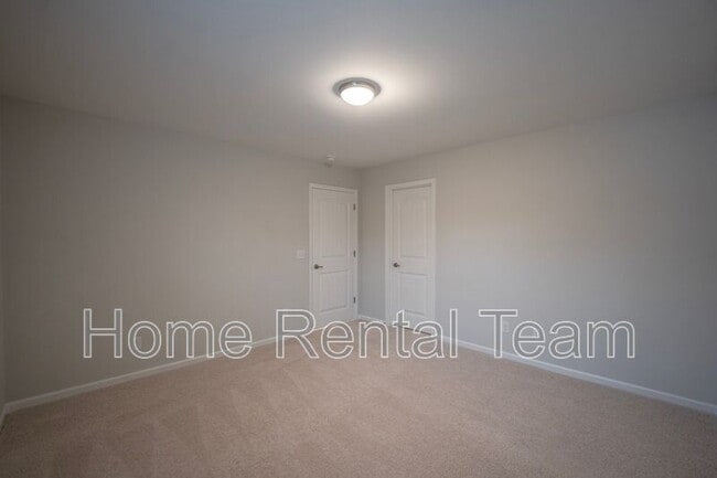 Building Photo - 46 Blues Dr