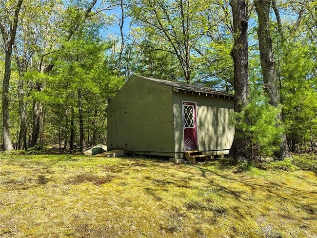 Building Photo - 475 Hill Rd