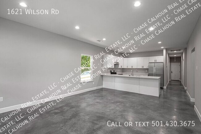 Building Photo - 1621 Wilson Rd