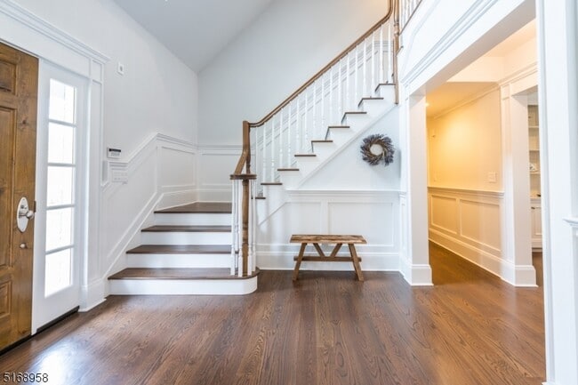 Building Photo - 309 Sleepy Hollow Ln