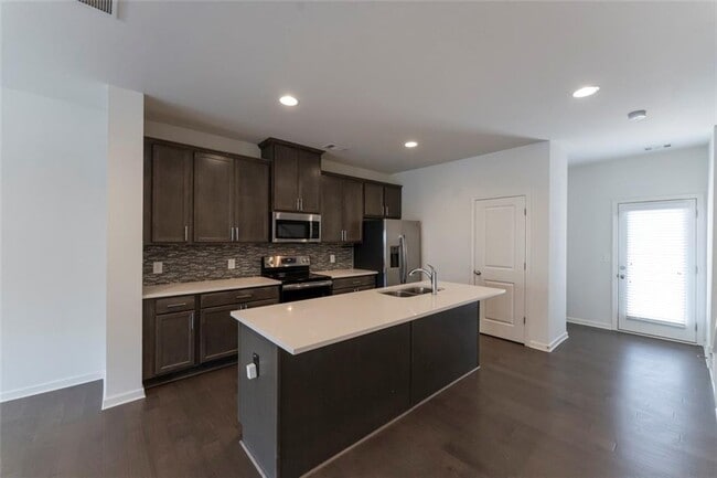 Building Photo - 898 Ambient Way