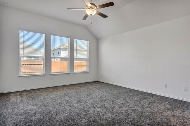 Building Photo - 506 Sixpence Ln